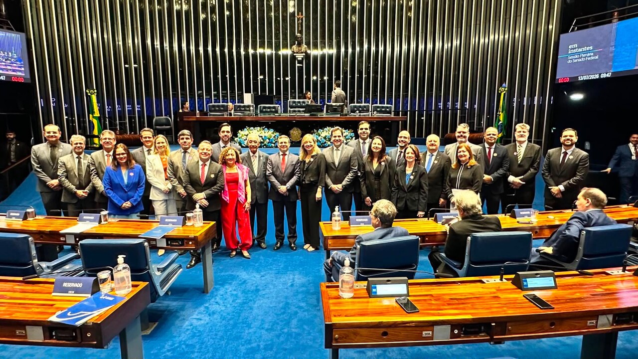 Senado presta homenagem aos 50 anos da Anamatra