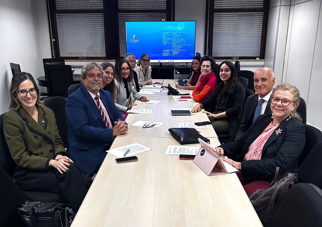 AMATRA1 acompanha discussões sobre saúde e reforça defesa de assistência de qualidade com custo acessível para a magistratura