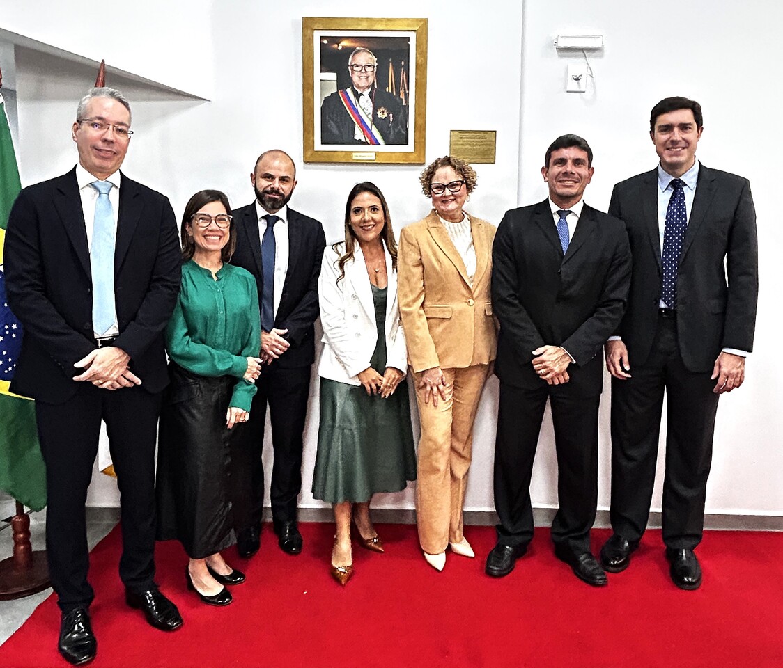 TRT-1 inaugura fórum batizado em homenagem a Cesar Marques Carvalho