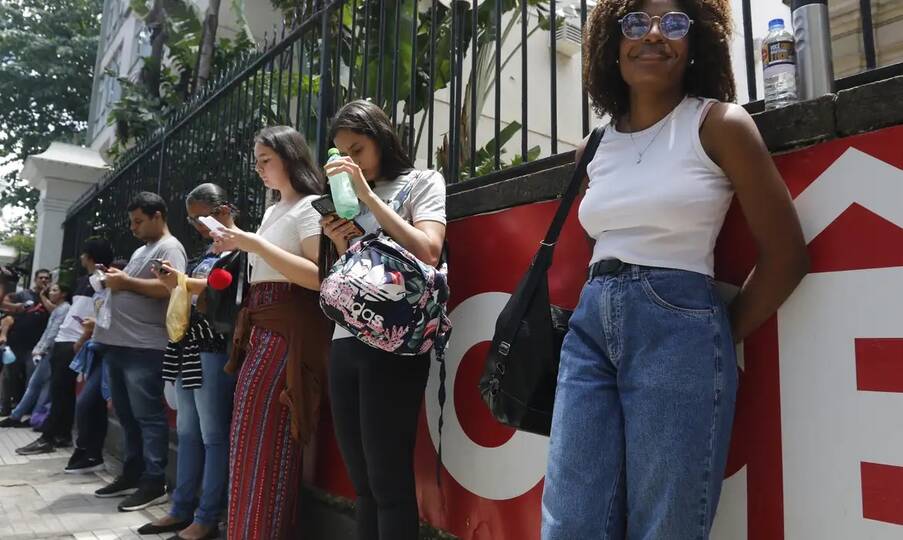 Maioria das vagas formais criadas em maio foi ocupada por jovens