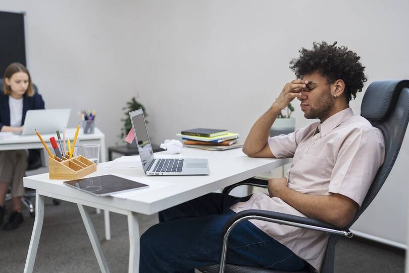 Pesquisa expõe efeitos do trabalho na saúde mental