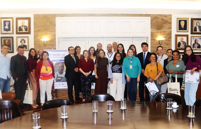 Projeto Reconstrua promove reinserção profissional a pessoas em situação de rua