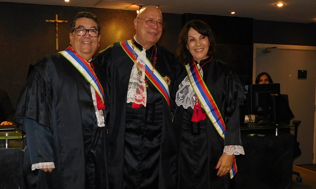 Desembargadores tomam posse em solenidade com tom crítico à Reforma Trabalhista