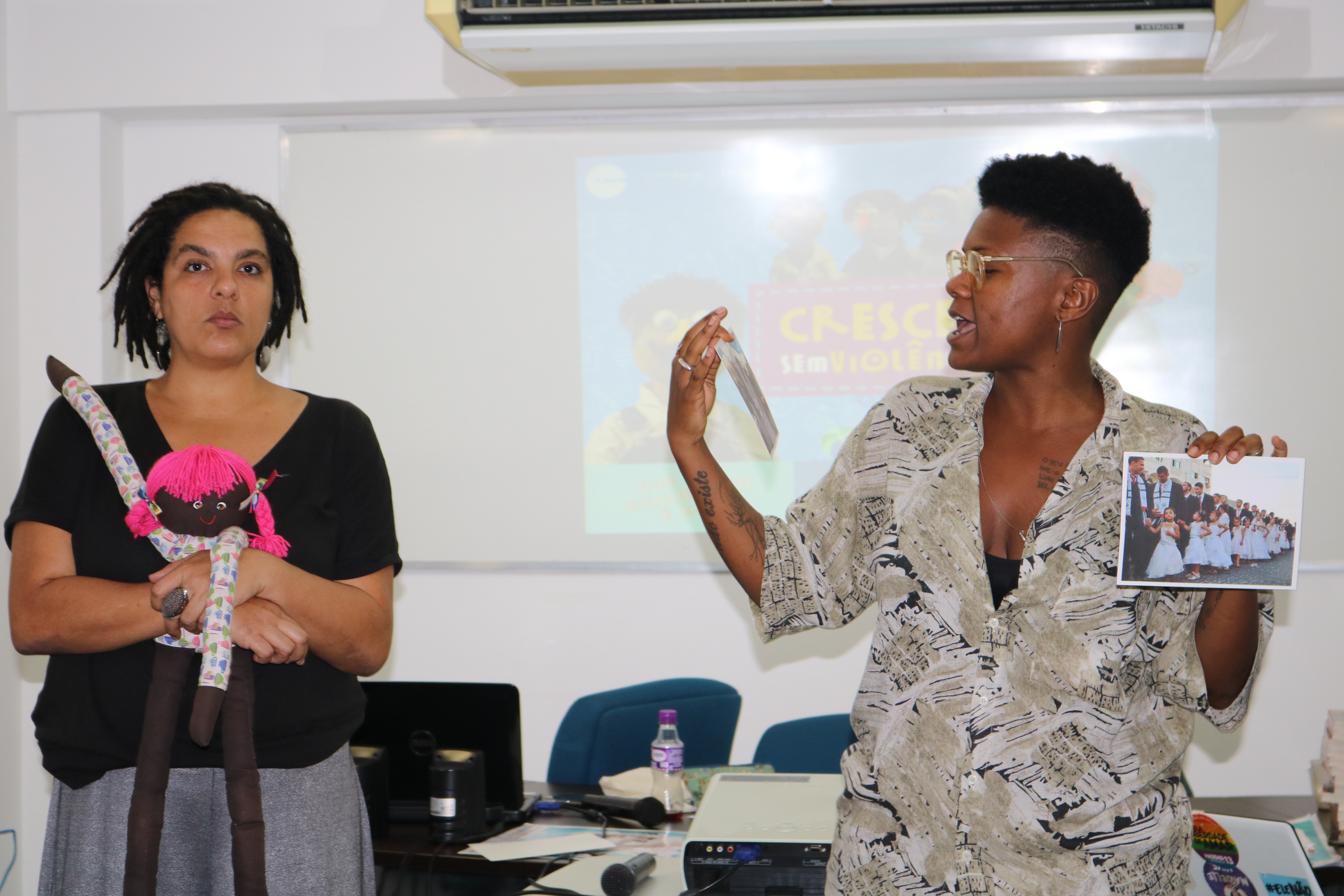 Oficina na AMATRA1 discute violência sexual com grêmios estudantis