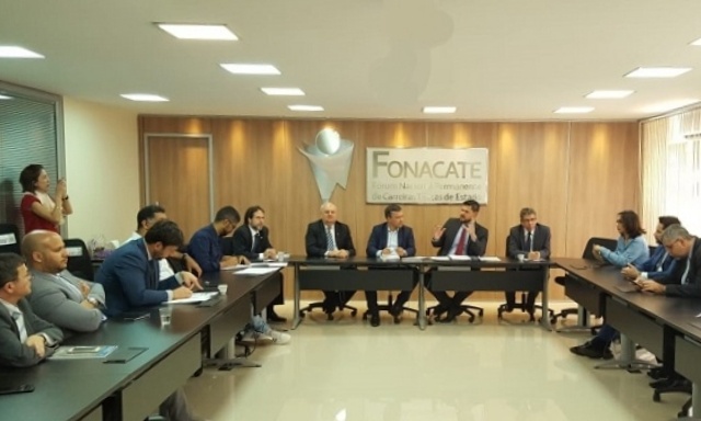 Frentas e Fonacate discutem estratégias para alterar texto da PEC da Previdência