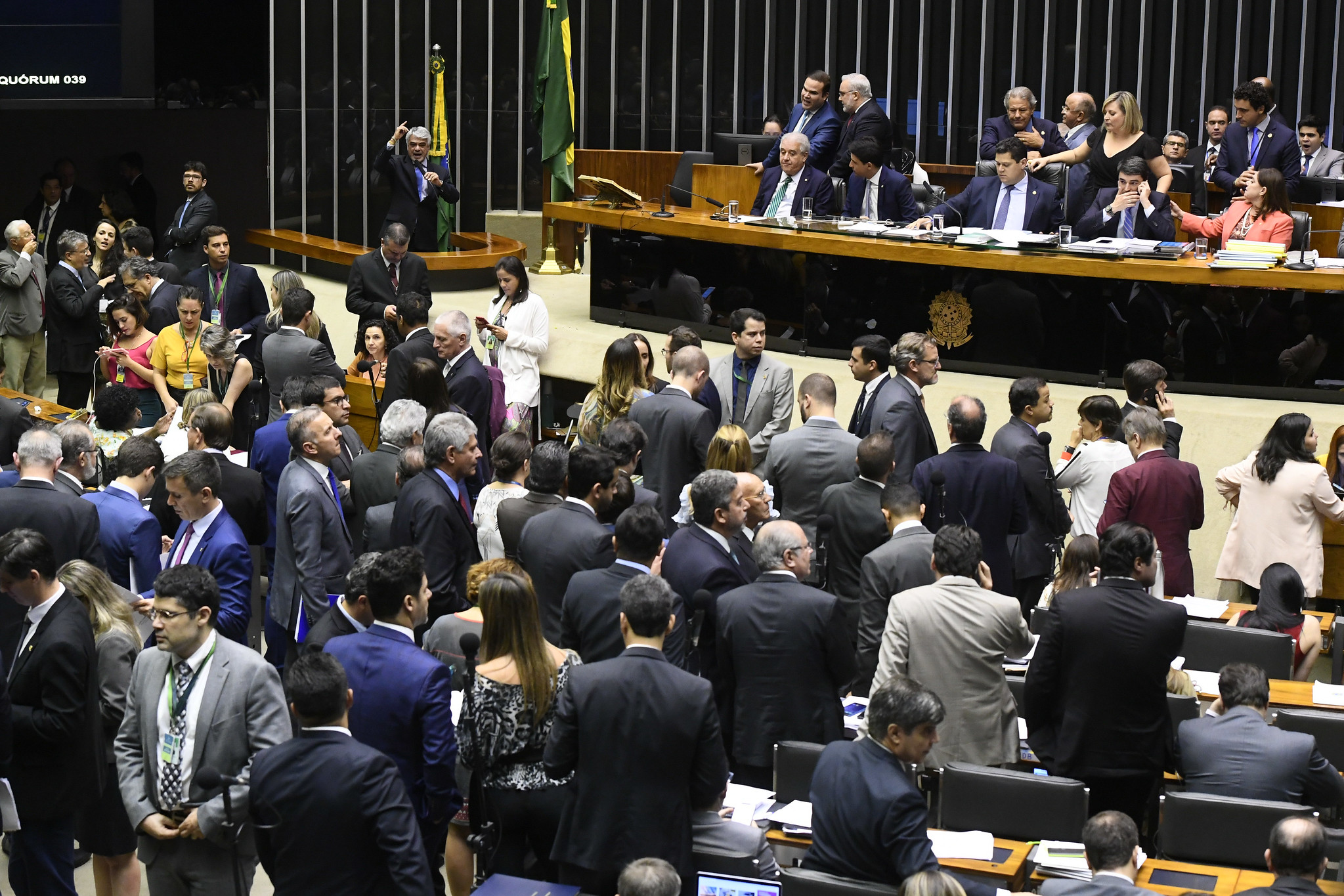 Congresso derruba 18 vetos de Bolsonaro à Lei do Abuso de Autoridade