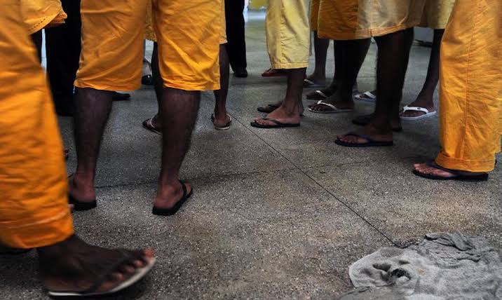 TST: é legal dispensa por justa causa por crime com reclusão