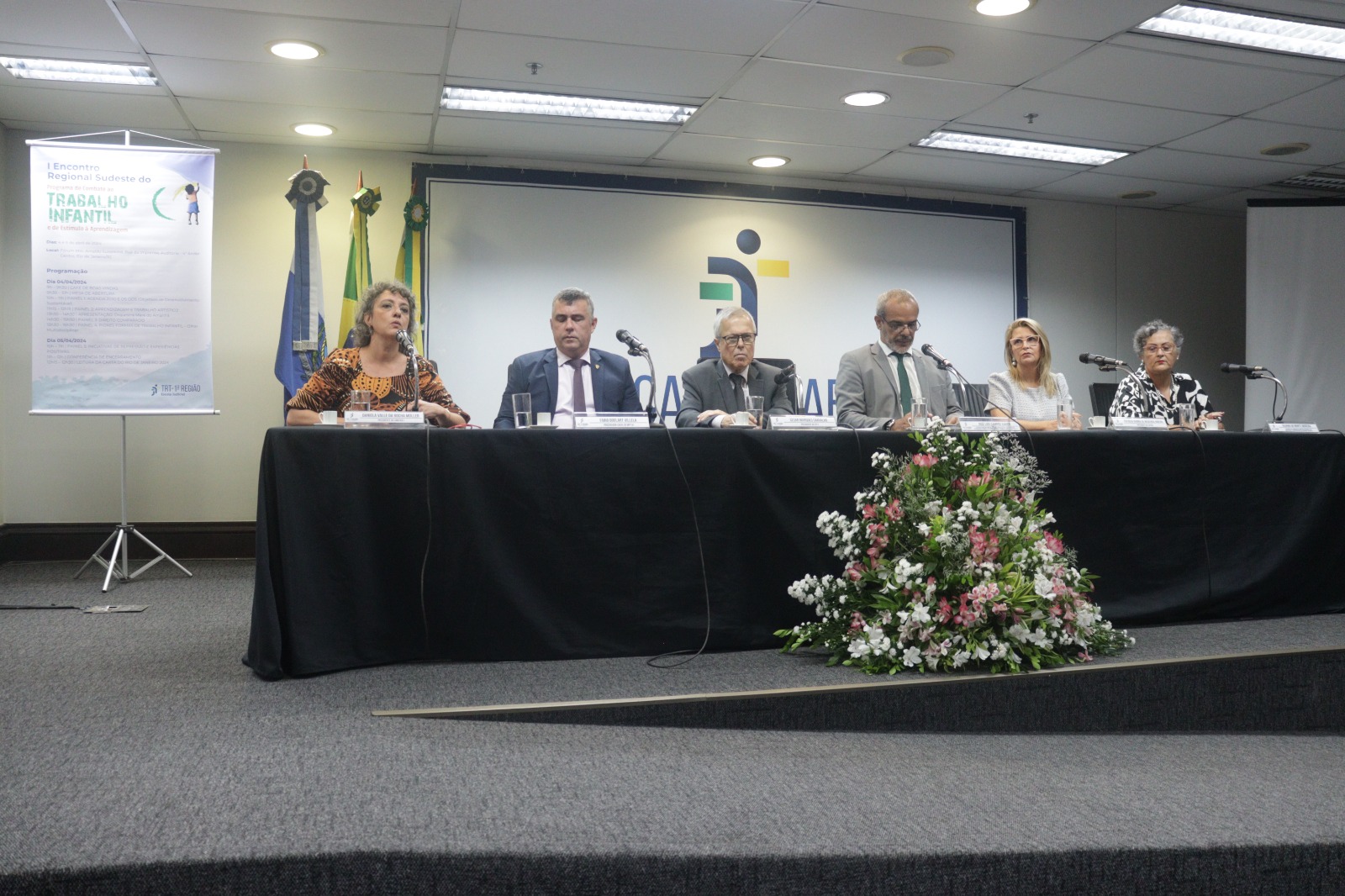 ‘Que todas as crianças tenham direito à infância’, diz Daniela Muller