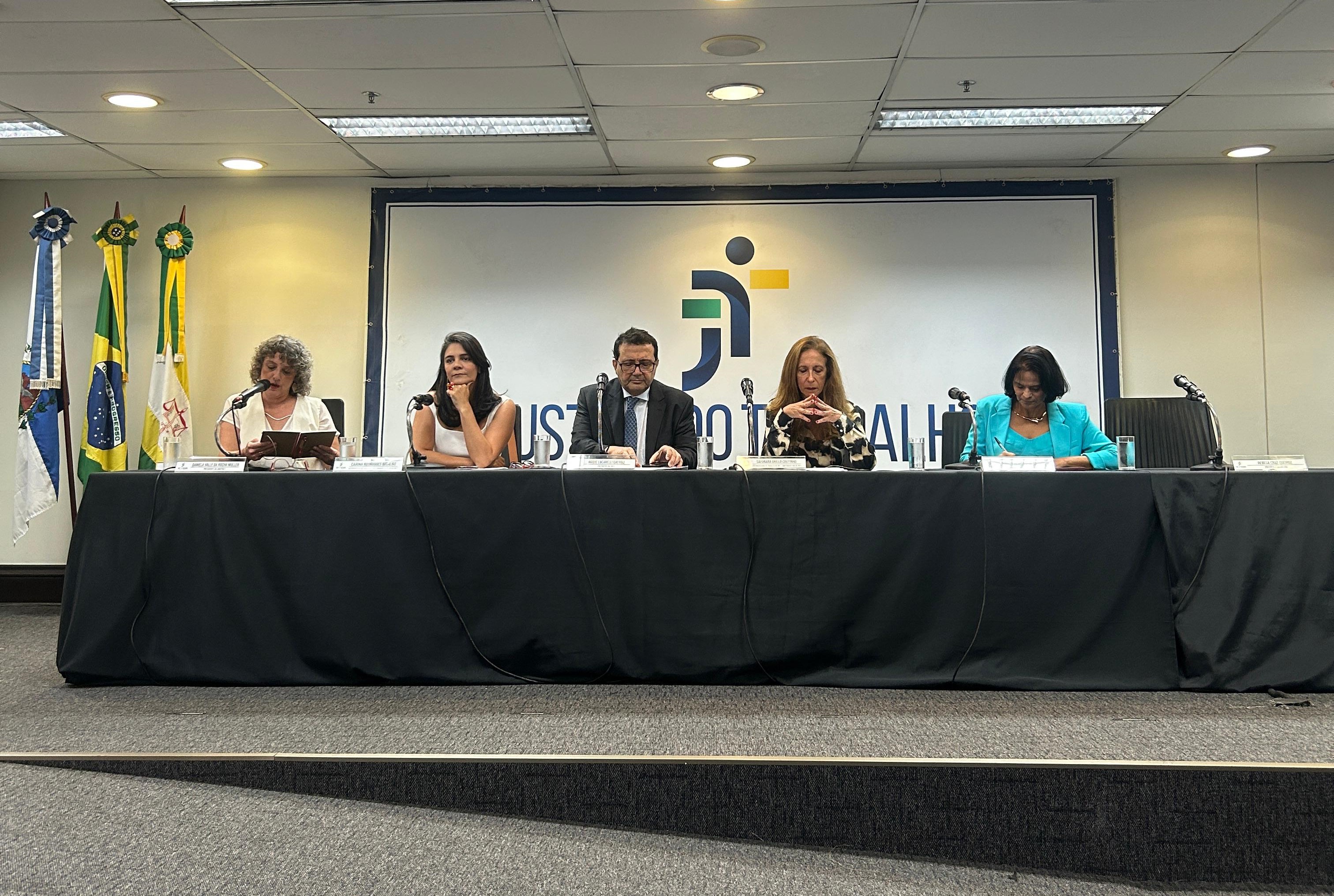 “Nosso tribunal ainda é uma ‘casa dos homens’?”, diz Daniela Muller na Ejud1