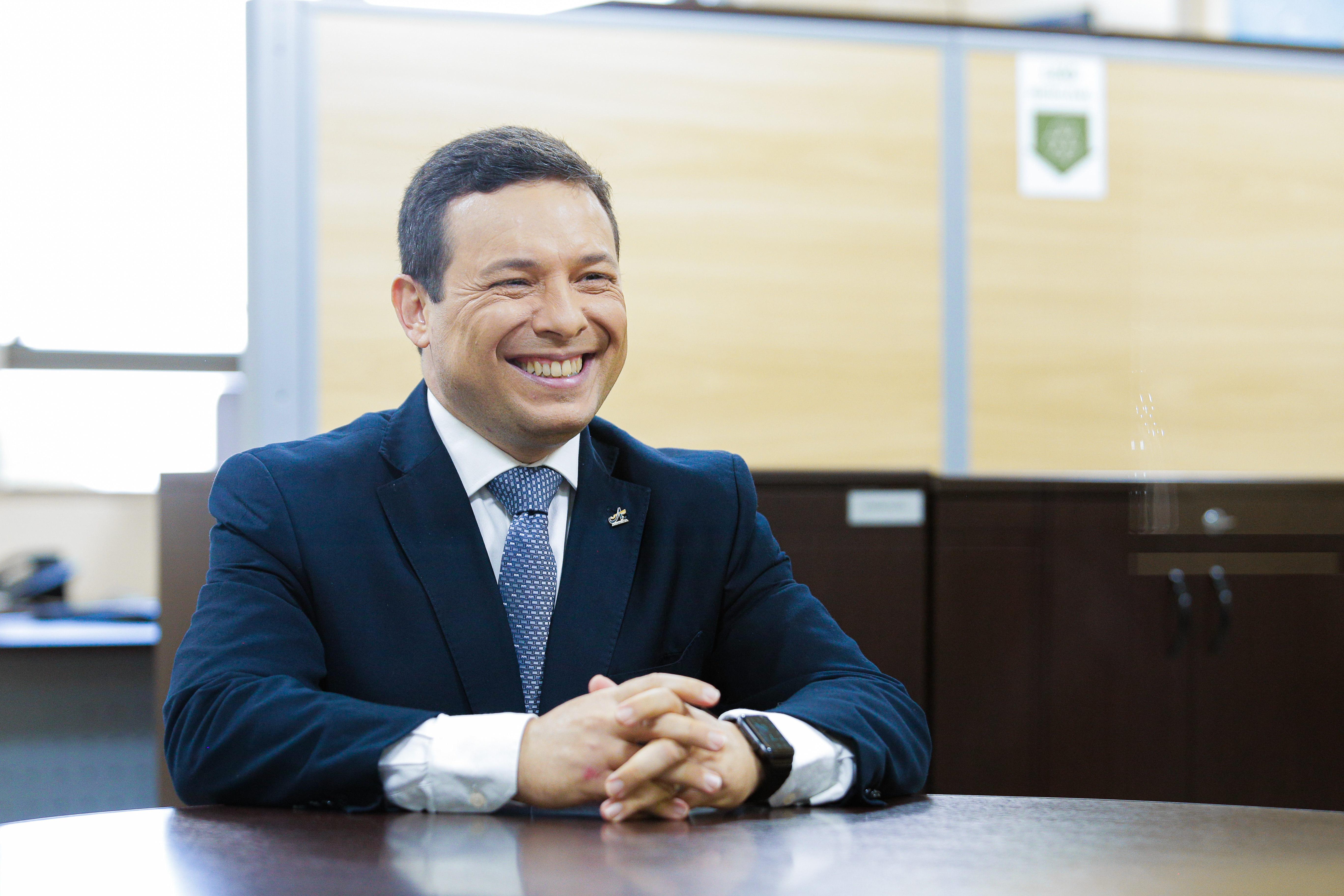 Valter Pugliesi assume presidência da Anamatra para o biênio 2025/2027