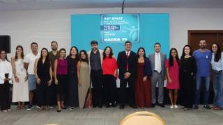 Diretoria_da_AMATRA1_na_palestra_do_medico_Julio_Tolentino_no_primeiro_dia_do_EMAT_original