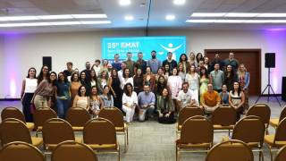 Magistrados_e_o_palestrante_Henrique_Bueno_reunidos_ao_fim_da_programacao_de_sexta-feira_31_original